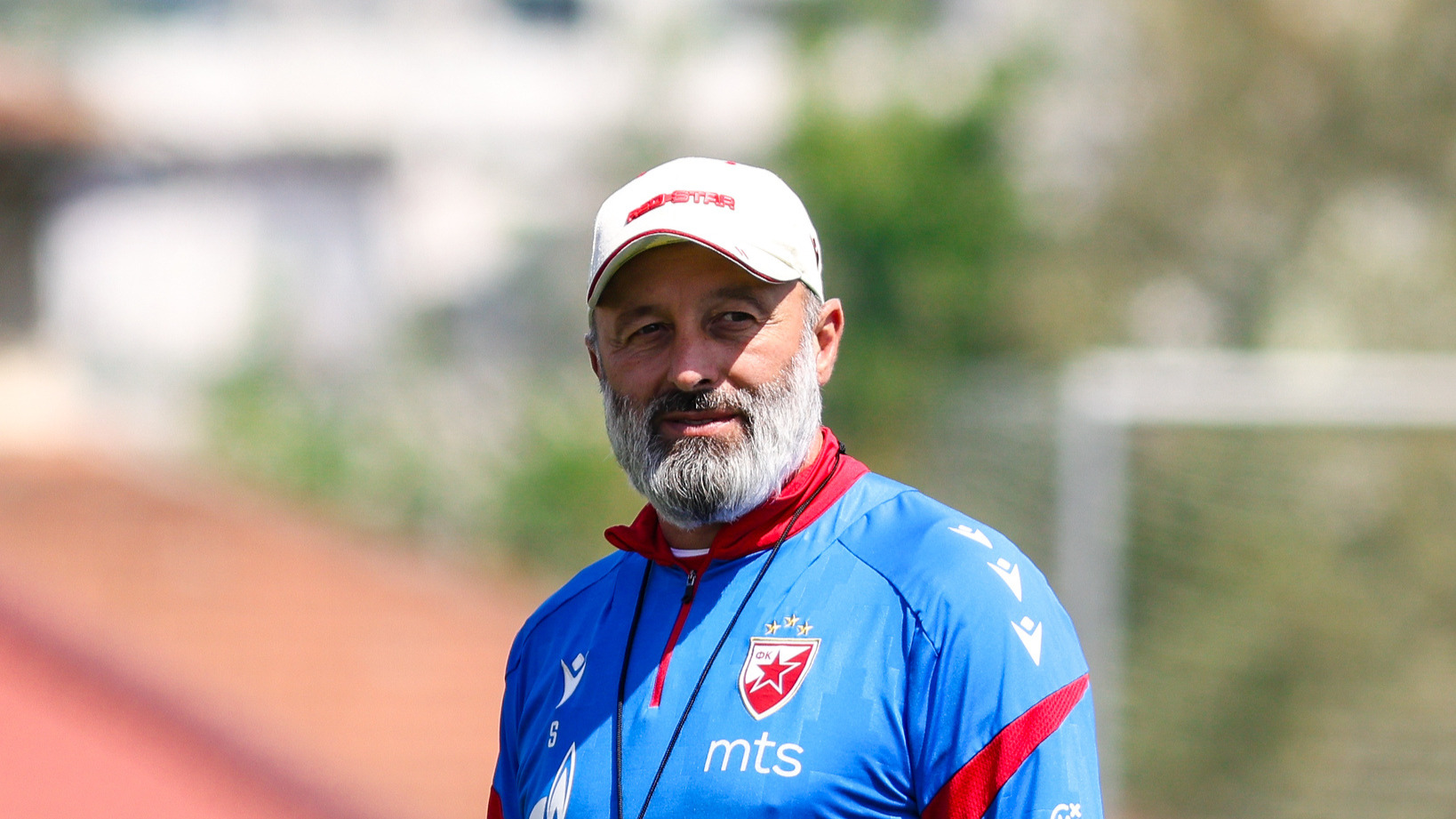 Sakić: "Nikada ne smemo da zaboravimo koji grb nosimo"